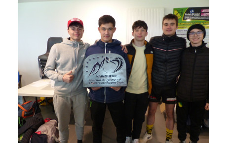 RETOUR SUR LE TOURNOI DE RUGBY A 5 DU CRC
